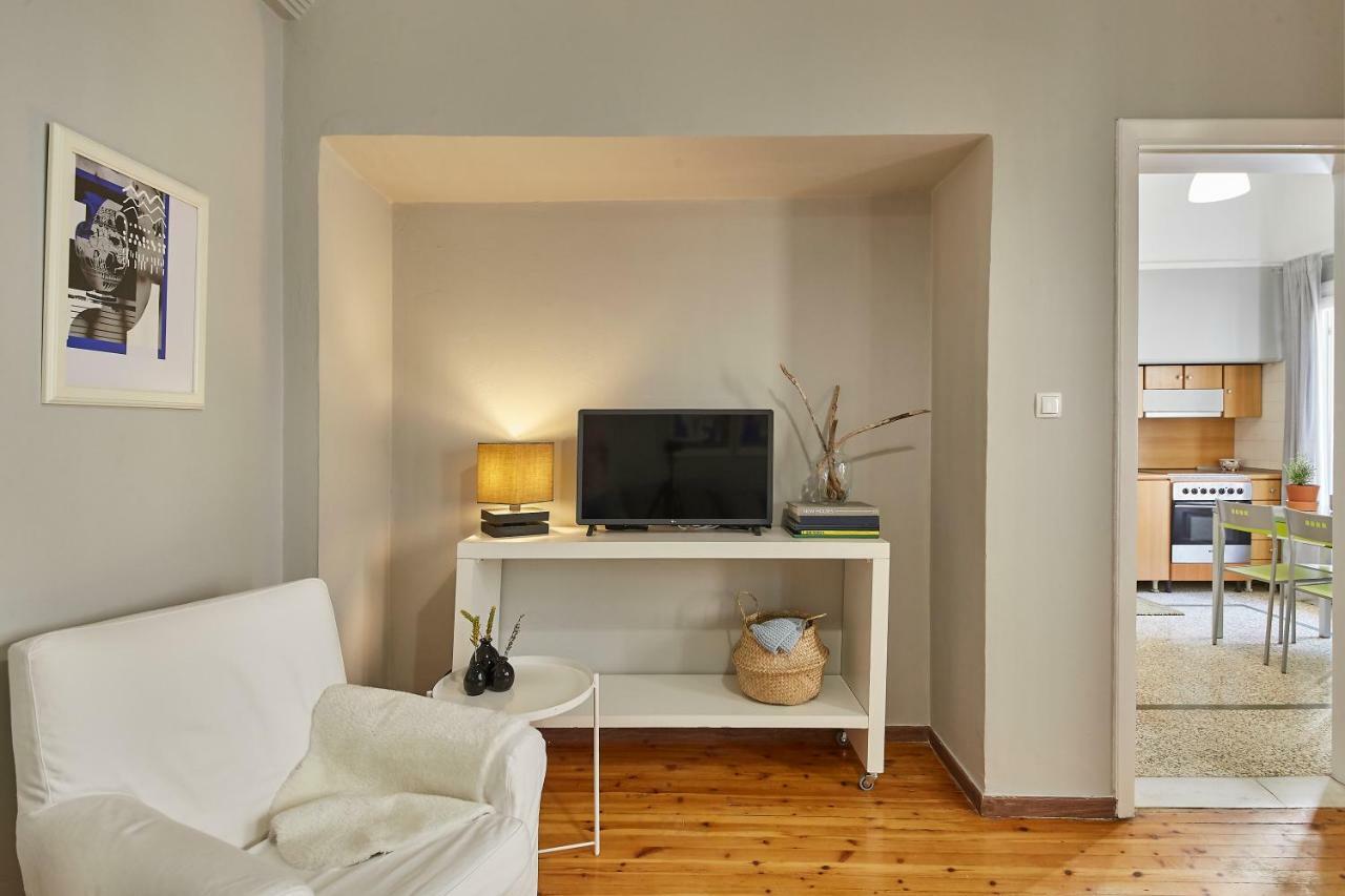 Bright Bright B Central Apartment With Balcony テッサロニキ エクステリア 写真